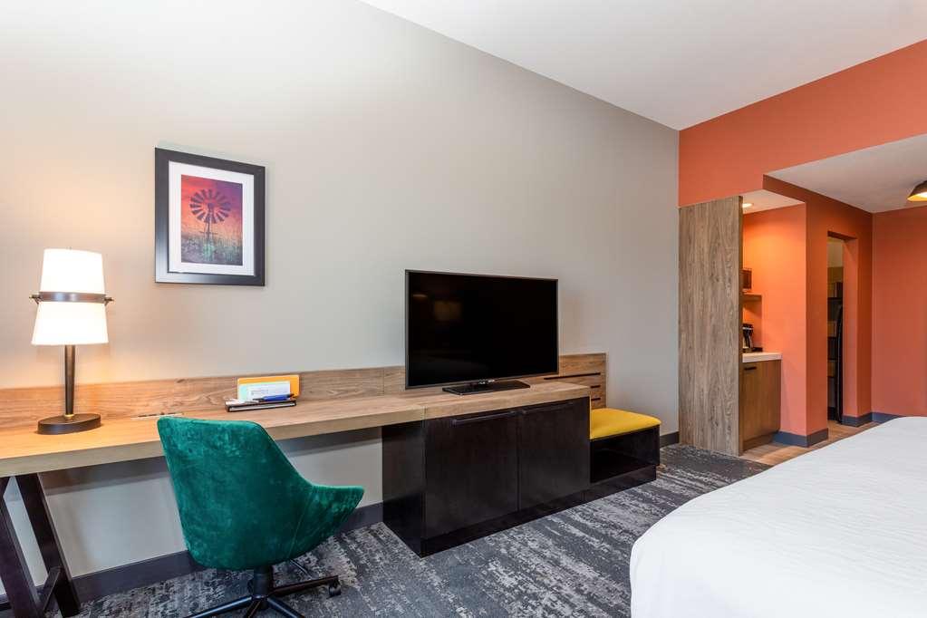 Hilton Garden Inn Hays, Ks Phòng bức ảnh